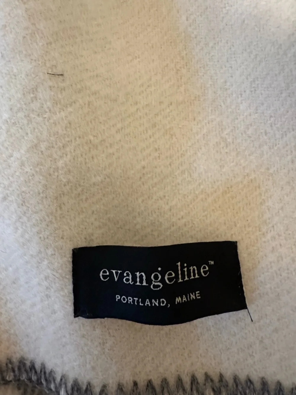 100% Wool US Made Blanket - Picture 2 of 4